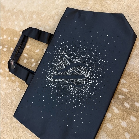 Victoria Secret NWT Holiday 2024 black rhinestone logo tote - Picture 4 of 9